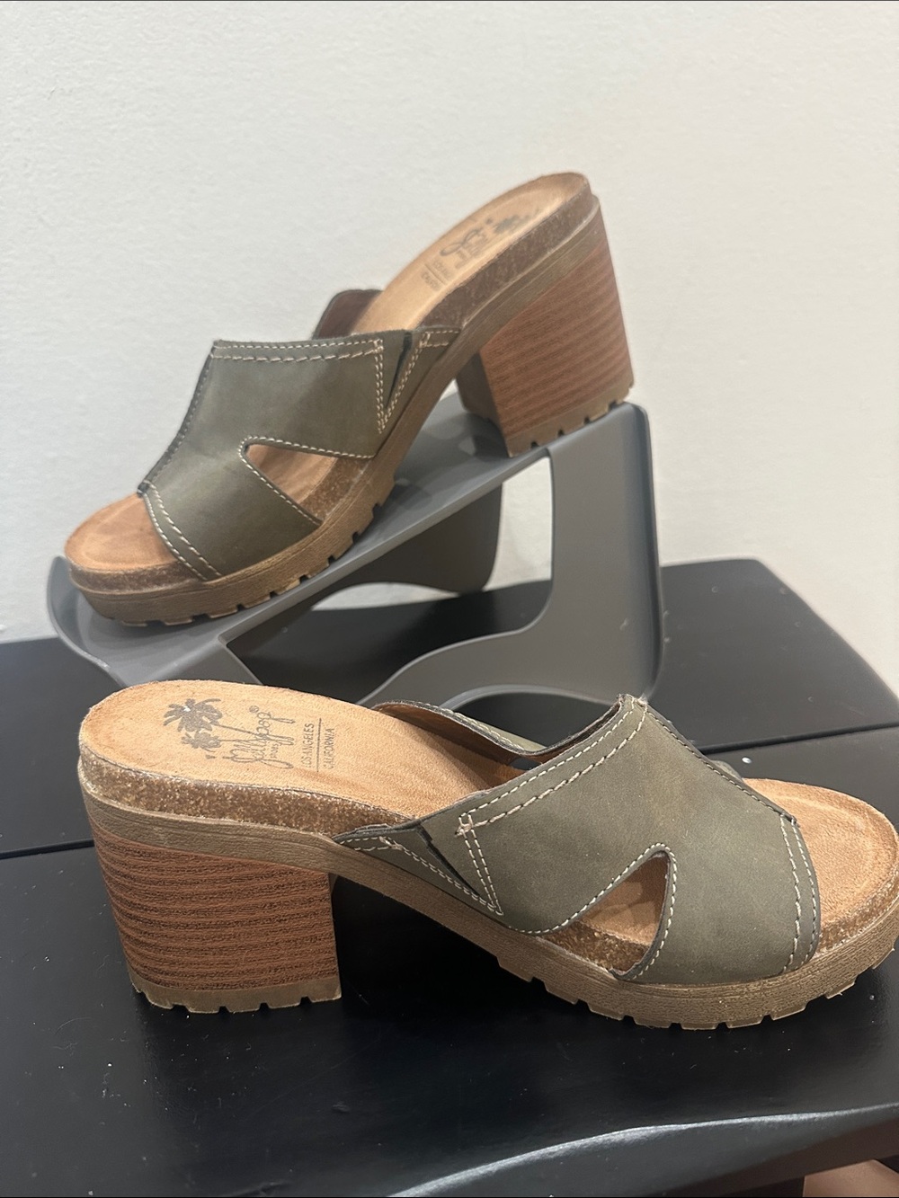 Jelly Pop Olive Green Leather Block Heel Slide Sandals 032